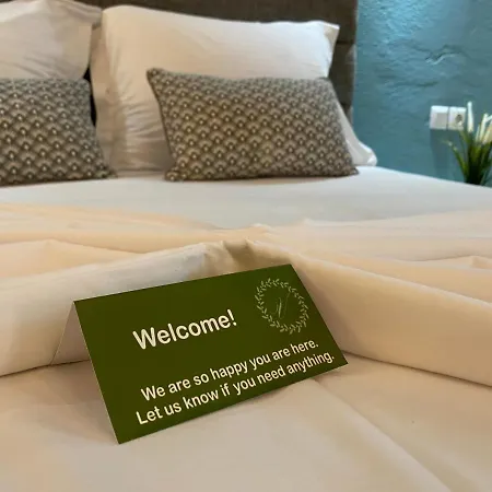 V-suites Apartment